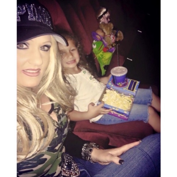 #2 ♥️Meet Your Posher, Melinda♥️Posh Ambassador♥️ - Picture 6 of 10